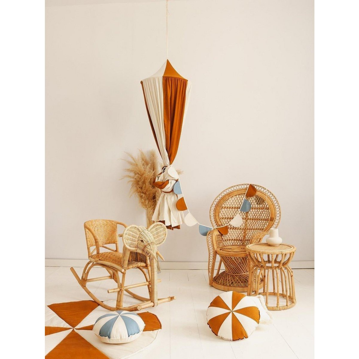 Mila patchwork kussen – blauw