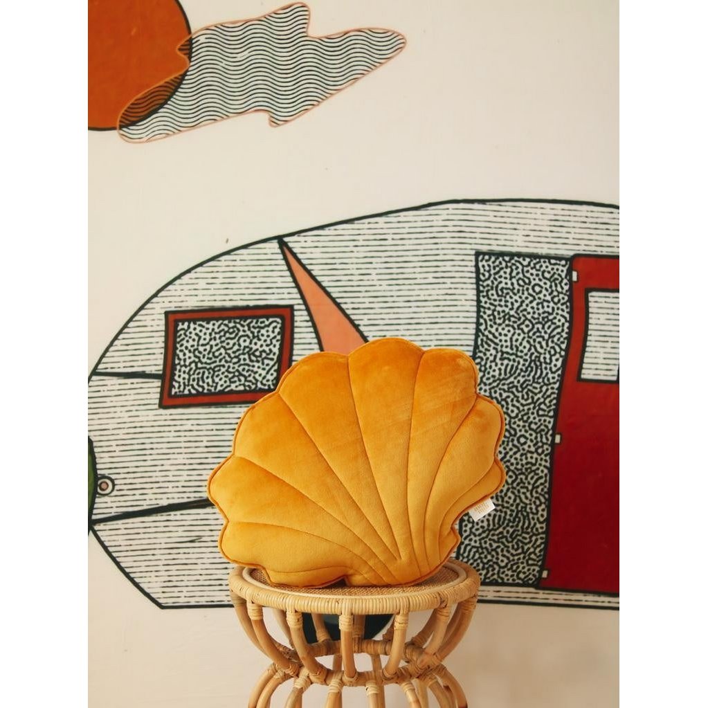 Janna schelp kussen – mosterd