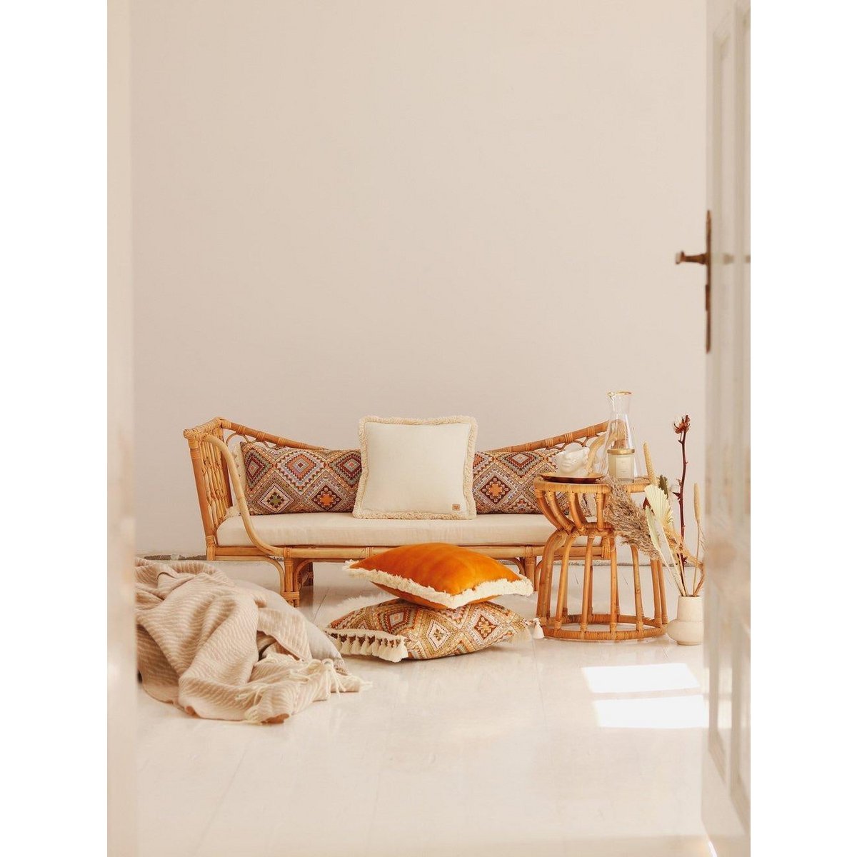 Liva velvet kussen – wit